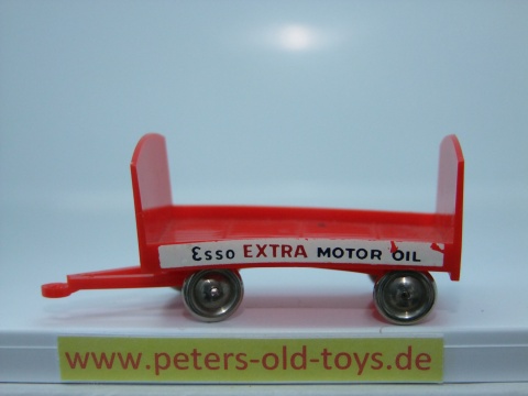1252-12 Esso Extra Motor Oil, Fahrgestell rot, Abziehbild weiss, Schrift dunkelblau