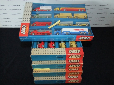 5 unterschiedliche Ausführungen der Geschenkschachtel Lego Nr.: 699